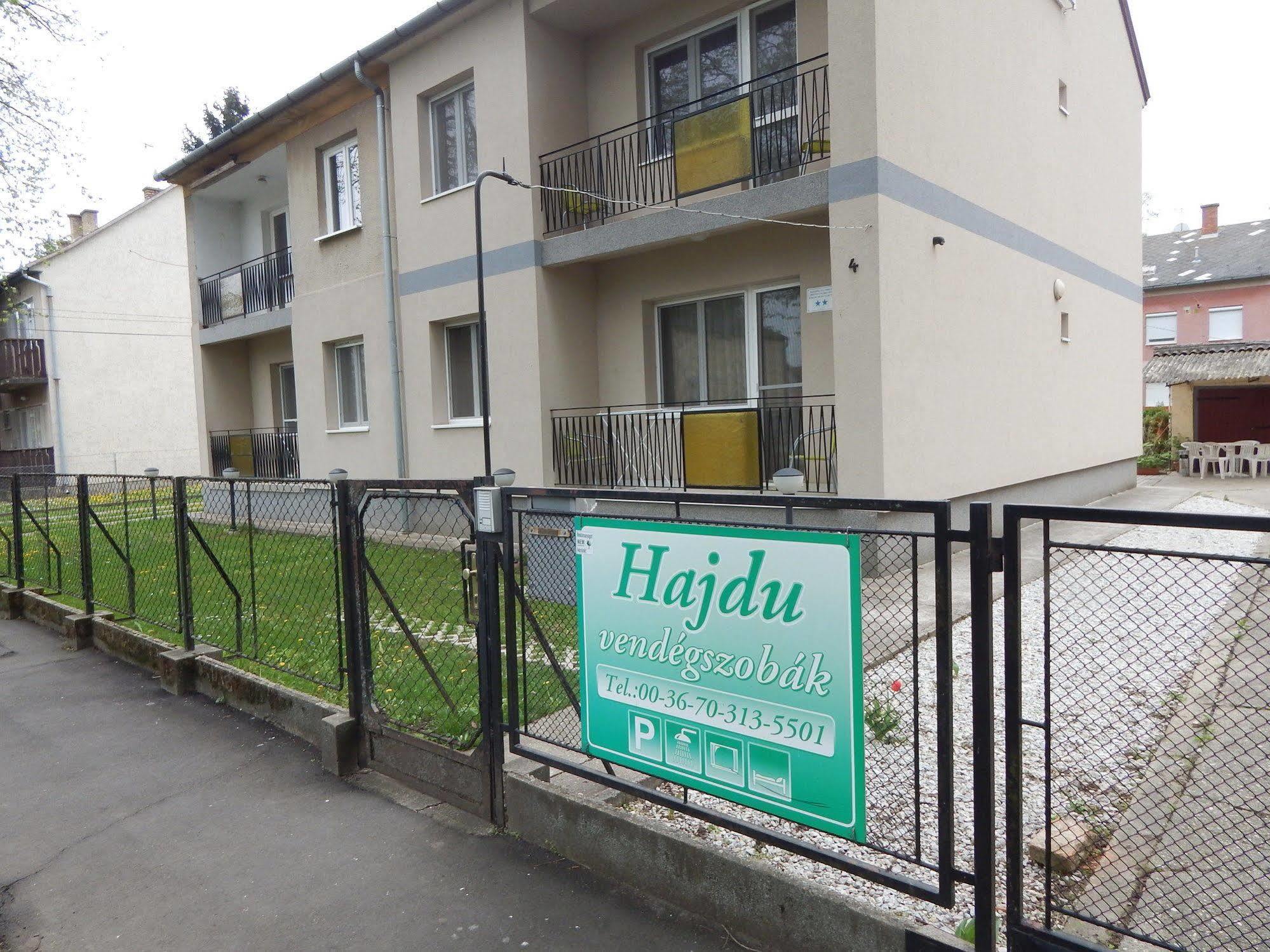 Hajdu Vendeghaz Hotel Hajduszoboszlo Ngoại thất bức ảnh